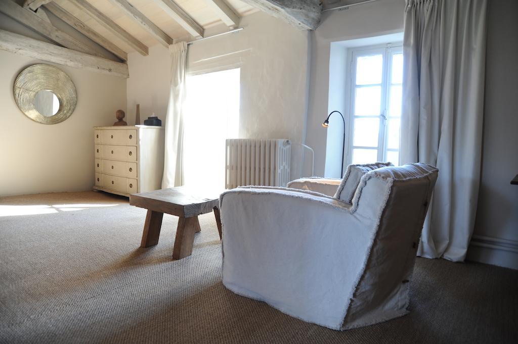 Chateau De Lerse Bed and Breakfast Perignac  Kamer foto