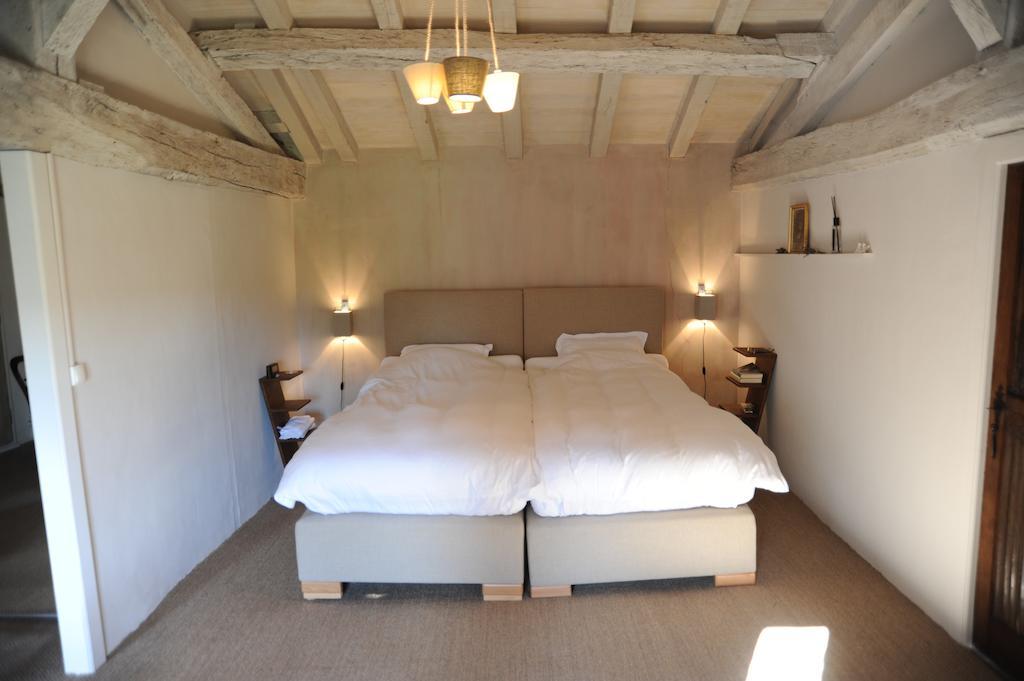 Chateau De Lerse Bed and Breakfast Perignac  Kamer foto