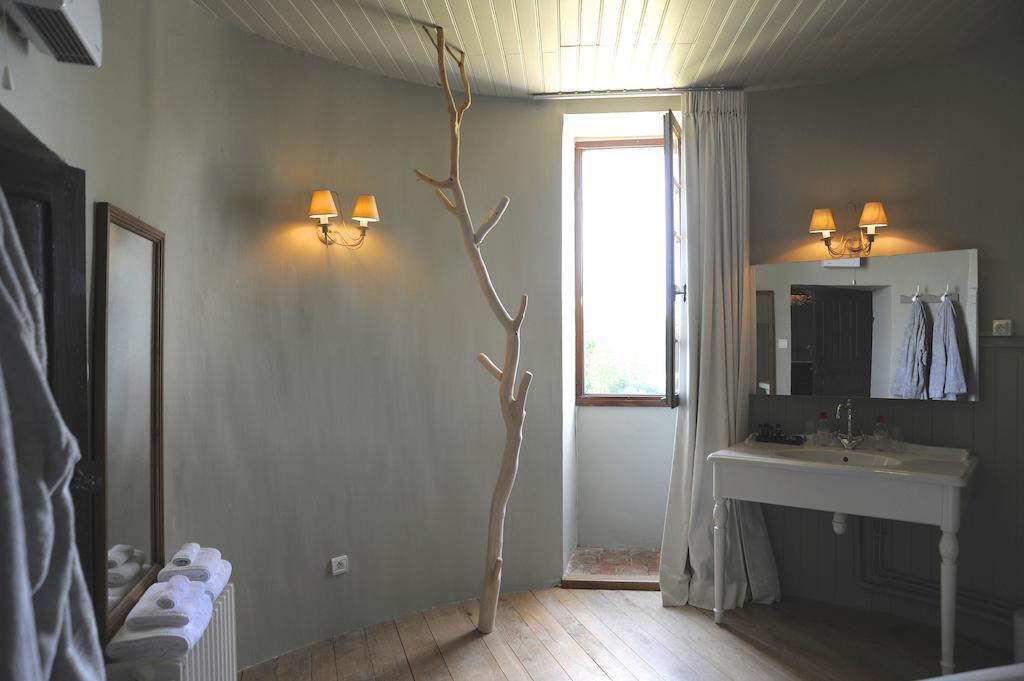 Chateau De Lerse Bed and Breakfast Perignac  Kamer foto